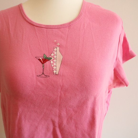 π΄3 for $20π΄ Super Cute Vintage Graphic Crop Top - Picture 4 of 10